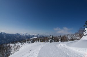秋田側の山までくっきり